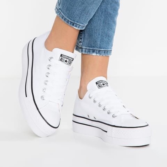 platform chuck taylors white
